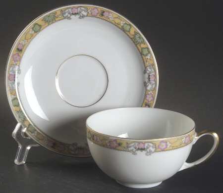 The Dover Flat Cup & Saucer Set