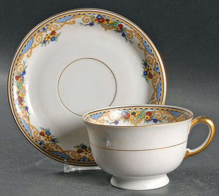 Fairmount Oversized Cup & Saucer Set