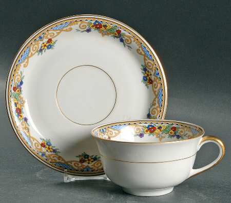 Fairmount Oversized Cup & Saucer Set