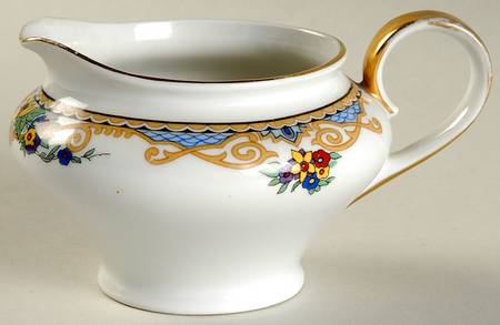 Fairmount Creamer