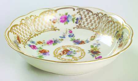 Marie Antoinette Fruit/Dessert (Sauce) Bowl