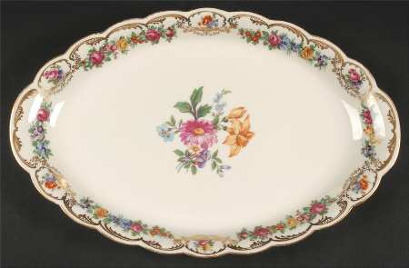 Nurenberg 14" Oval Serving Platter