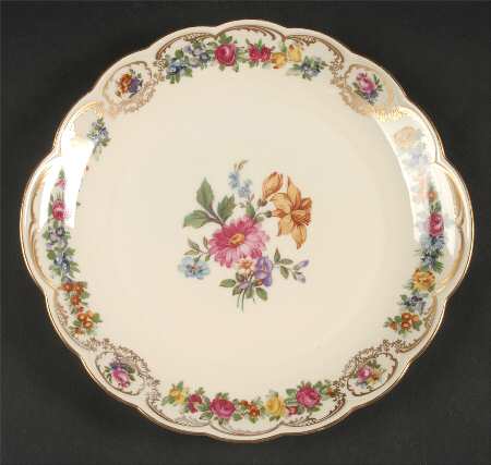 Nurenberg Handled Cake Plate