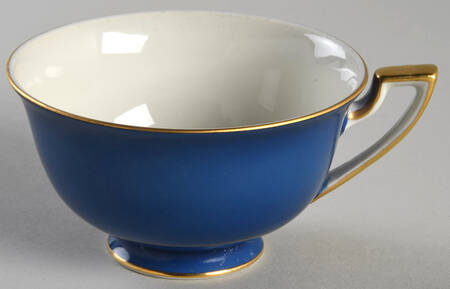 ROB107 Footed Cup