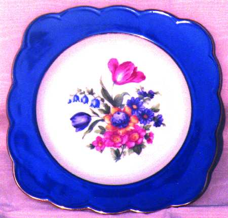 ROB107 Square Luncheon Plate