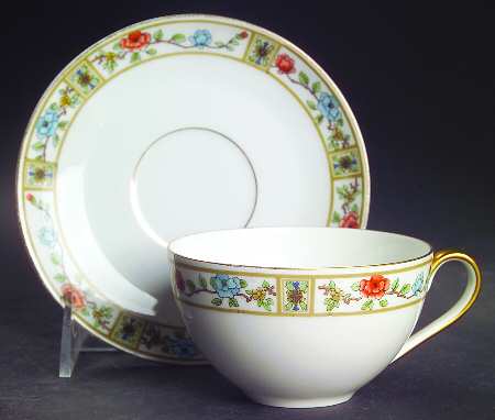 ROB12 Flat Cup & Saucer Set
