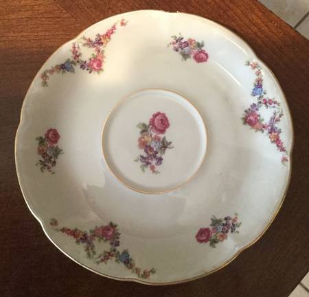 ROB130 Saucer