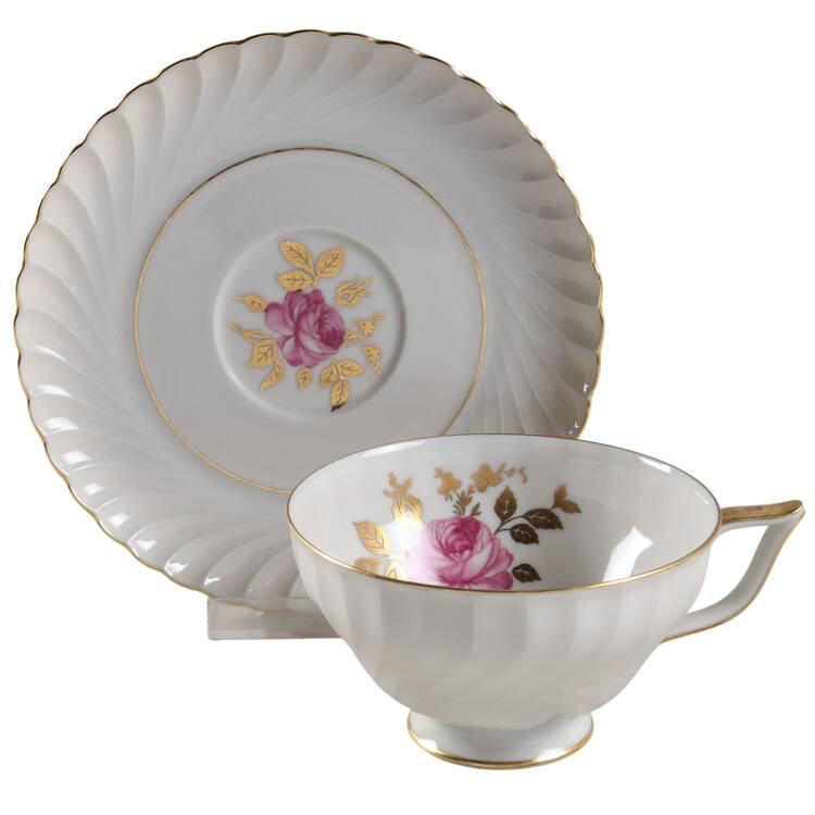 ROB18 Footed Cup & Saucer Set