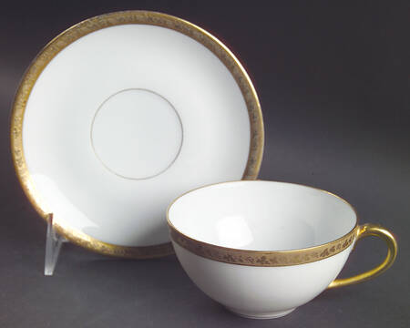 ROB24 Flat Cup & Saucer Set
