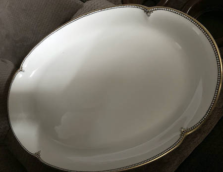 ROB34 14" Oval Serving Platter