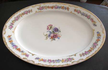 ROB41 17" Oval Serving Platter