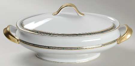 ROB51 Oval Covered Vegetable