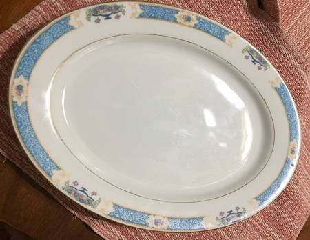 ROB84 11" Oval Serving Platter