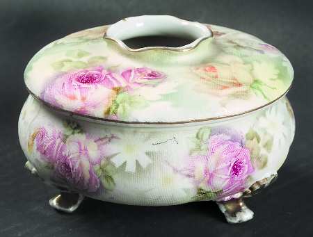 Rose Tapestry Hair Receiver & Lid
