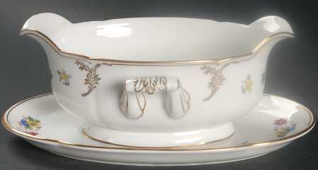 Savannah Gravy Boat with Attached Underplate