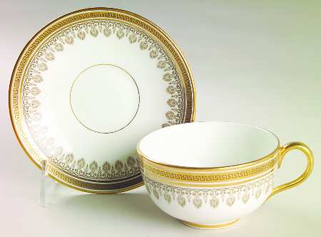 H1640 Oversized Cup & Saucer Set