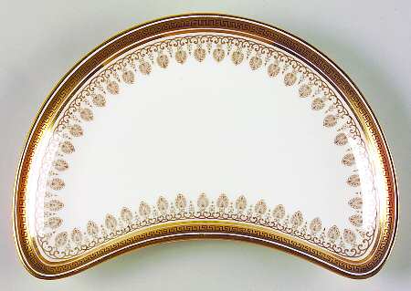 H1640 Crescent Salad Plate