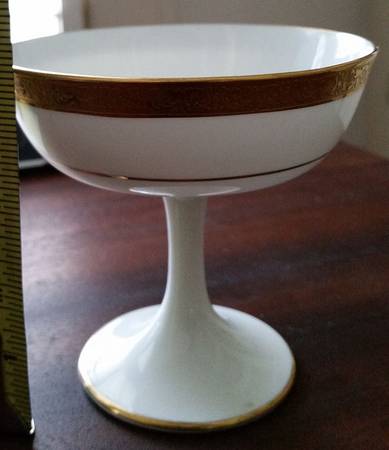 L4142 Punch Cup