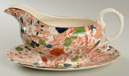 Bittersweet Gravy Boat with Attached Underplate
