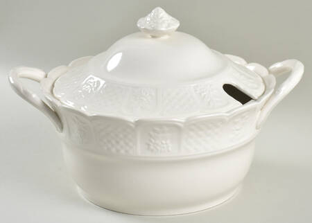 Bristol Garden Tureen &  Lid