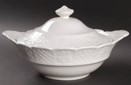 Bristol Garden Round Covered Vegetable
