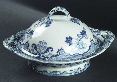Candia (Flow Blue) Round Covered Vegetable