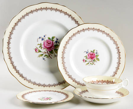 Ecstasy 5 Piece Place Setting