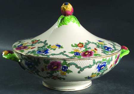 Floradora (Gold Trim, Scalloped) Round Covered Vegetable