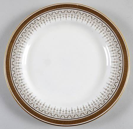 H8713 Luncheon Plate
