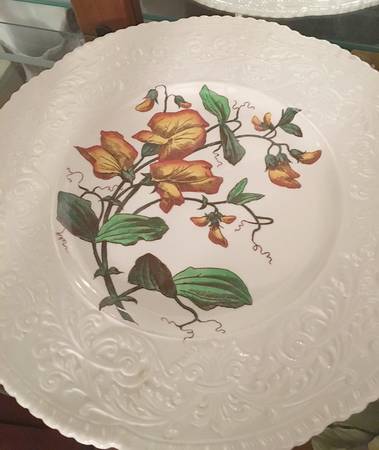 Haywood (Floral) Dinner Plate