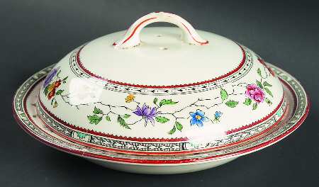 Jessamine (Cream Background) Muffin Dish & Lid