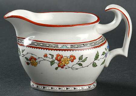 Jessamine (Cream Background) Creamer