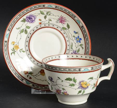 Jessamine (Cream Background) Footed Cup & Saucer Set