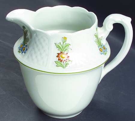 June Garden 32 Oz Pitcher