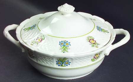 June Garden Round Covered Vegetable