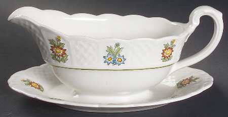 June Garden Gravy Boat with Attached Underplate