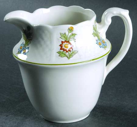 June Garden 16 Oz Pitcher