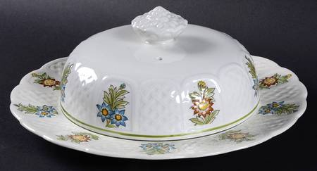 June Garden Round Covered Butter