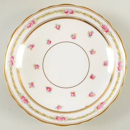K8627 Saucer