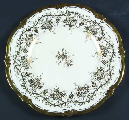 King's Plate White Luncheon Plate