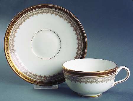 L4000 Oversized Cup & Saucer Set
