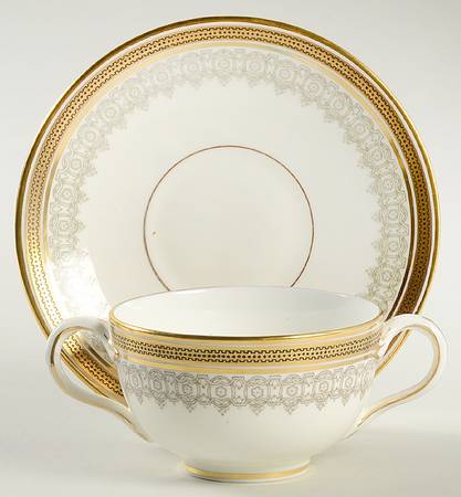L4000 Flat Bouillon Cup & Saucer
