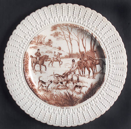 Hunt Brown (Scalloped) Luncheon Plate