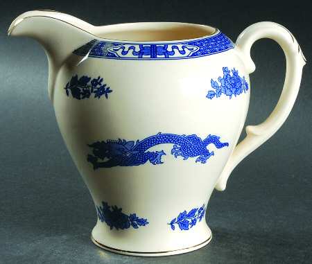 Dragon (Gold Trim) 24 Oz Pitcher
