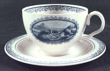 Scenario Flat Cup & Saucer Set