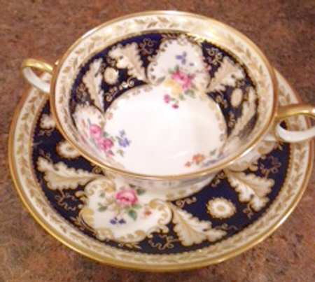T2477 Footed Bouillon Cup & Saucer