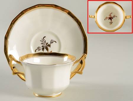 Tea Leaf Footed Bouillon Cup & Saucer