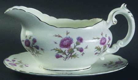 Thistle Gravy Boat with Attached Underplate