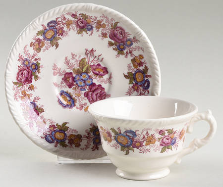 Trentham Footed Cup & Saucer Set
