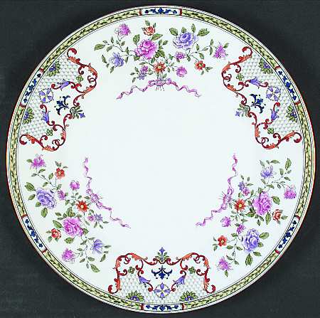 V2443 Dinner Plate